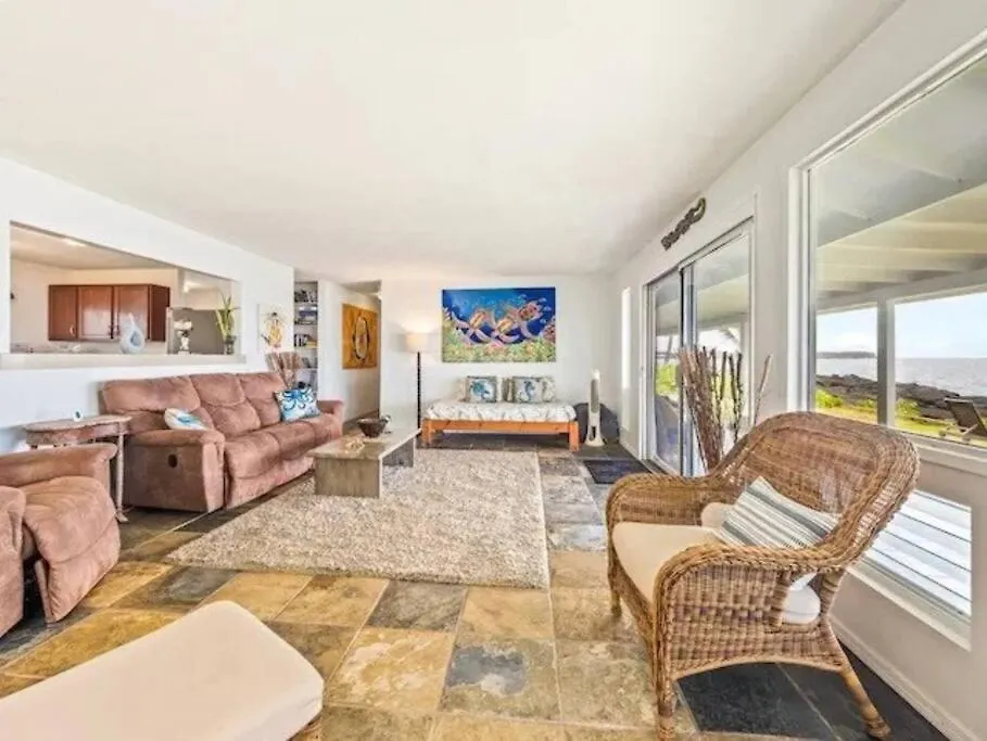 Ocean Front Paradise With Hot Tub In Hawaii Keaau